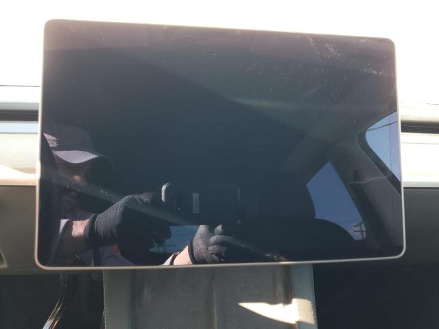 Photo 9 from auction – 2021 TESLA MODEL Y with VIN 5YJYGDEE7MF294420