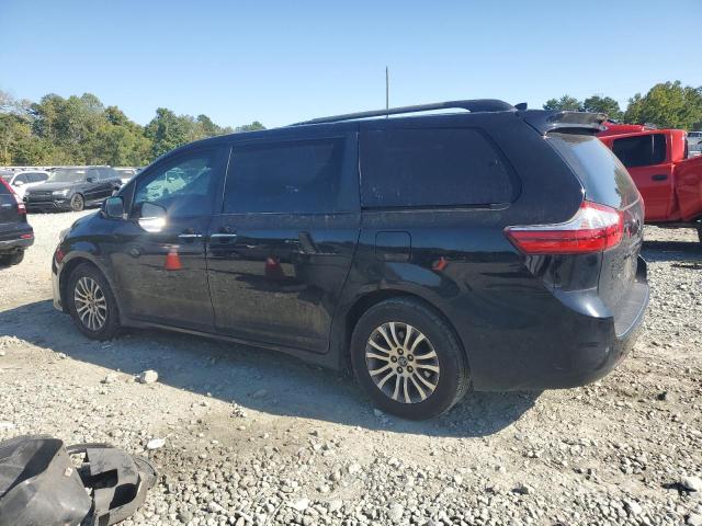 Photo 2 from auction – 2018 TOYOTA SIENNA XLE with VIN 5TDYZ3DC1JS922483