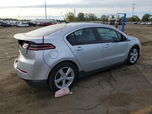 Photo 3 from auction – 2014 CHEVROLET VOLT with VIN 1G1RB6E49EU163996