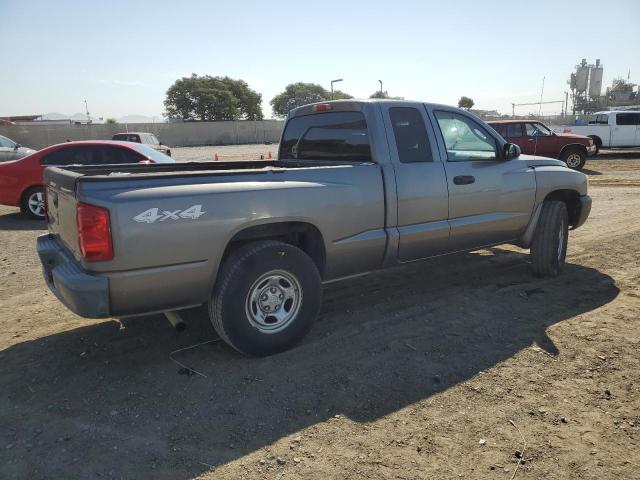 Photo 3 from auction – 2005 DODGE DAKOTA SLT with VIN 1D7HW22K65S204587
