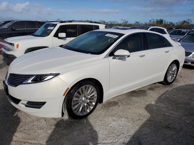 LINCOLN MKZ 2013 with VIN 3LN6L2G96DR818867 - Photo from auction