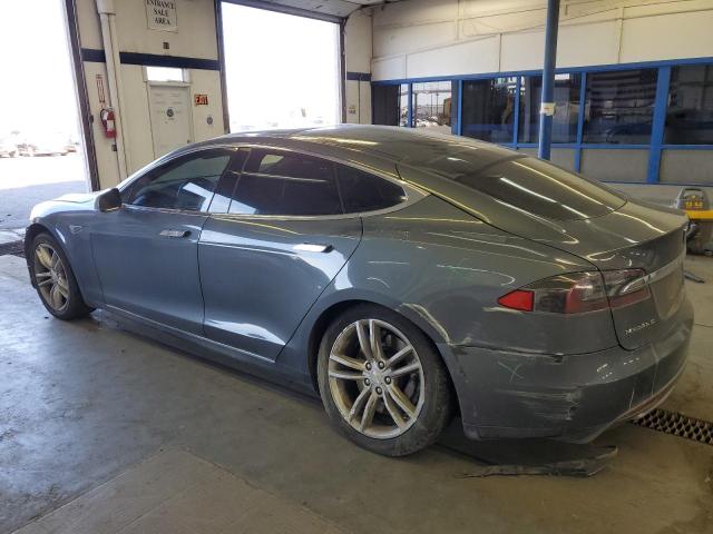Photo 2 from auction – 2013 TESLA MODEL S with VIN 5YJSA1CN2DFP08633