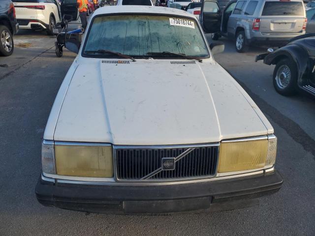 Photo 5 from auction – 1991 VOLVO 240 with VIN YV1AA8844M1441146