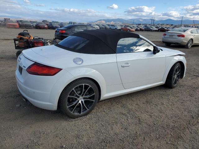 Photo 3 from auction – 2017 AUDI TT with VIN TRUT5CFV5H1012174