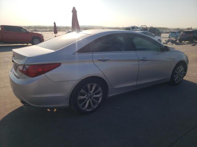 Photo 3 from auction – 2013 HYUNDAI SONATA SE with VIN 5NPEC4AC6DH525764