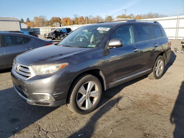 TOYOTA HIGHLANDER 2013 with VIN 5TDDK3EHXDS186743 - Photo from auction