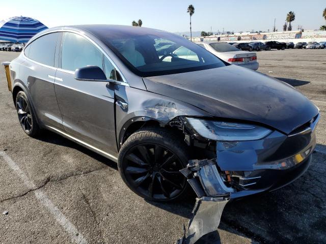 Photo 4 from auction – 2020 TESLA MODEL X with VIN 5YJXCAE24LF261966