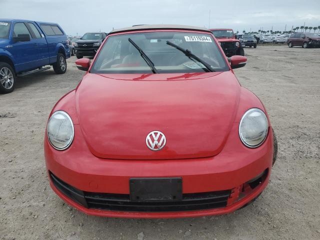 Photo 5 from auction – 2013 VOLKSWAGEN BEETLE with VIN 3VW5P7AT6DM800854