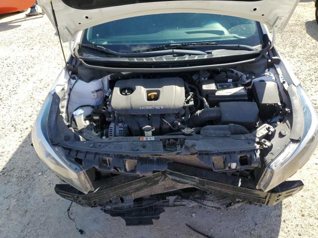 Photo 11 from auction – 2018 KIA FORTE LX with VIN 3KPFK4A78JE231292