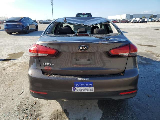 Photo 6 from auction – 2017 KIA FORTE LX with VIN 3KPFK4A79HE082210