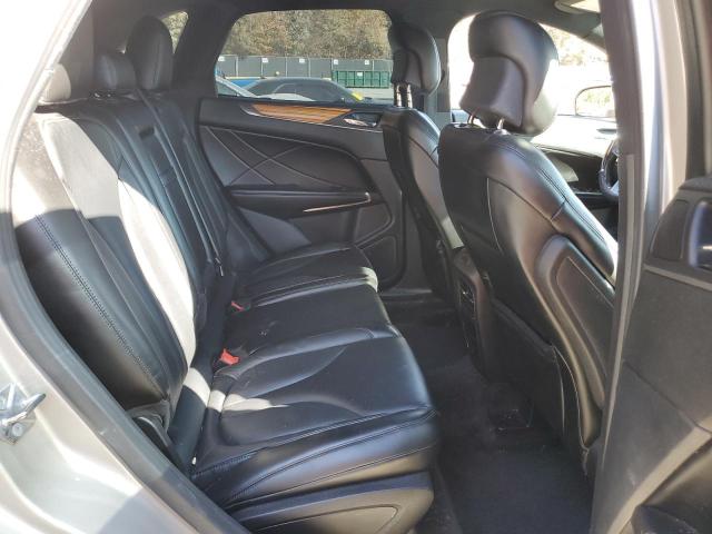 Photo 11 from auction – 2015 LINCOLN MKC with VIN 5LMTJ2AH9FUJ27236