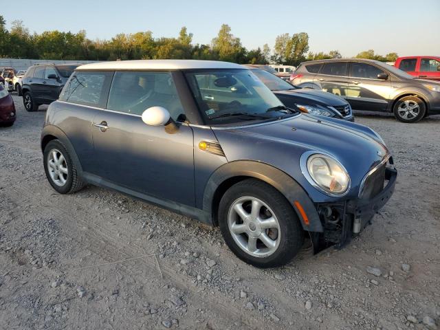Photo 4 from auction – 2010 MINI COOPER with VIN WMWMF3C52ATZ24509