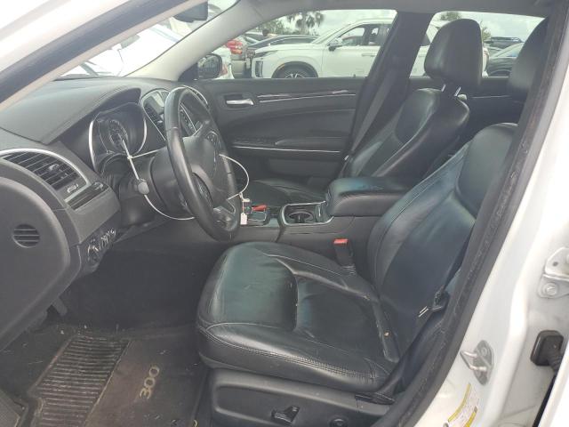 Photo 7 from auction – 2015 CHRYSLER 300 LIMITE with VIN 2C3CCAAGXFH930132