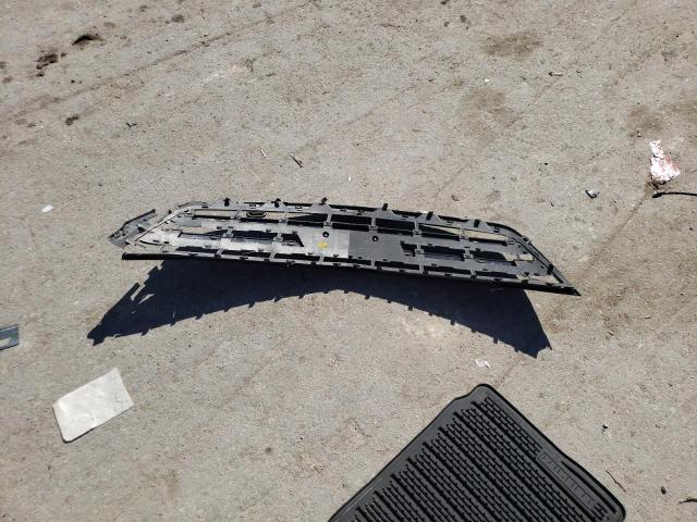 Photo 12 from auction – 2018 CHEVROLET IMPALA PRE with VIN 2G1125S39J9176452