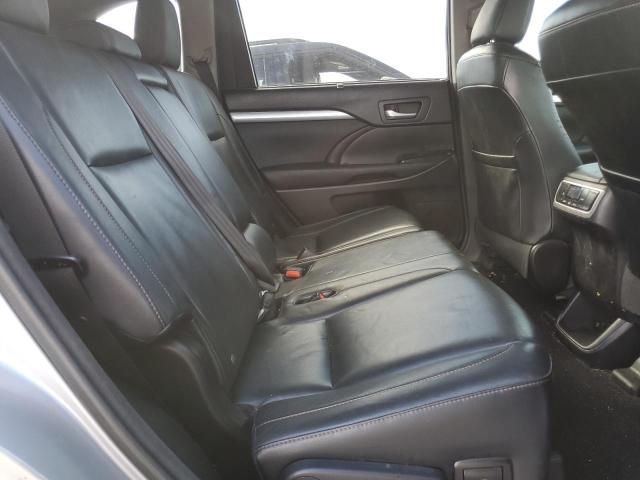 Photo 11 from auction – 2015 TOYOTA HIGHLANDER with VIN 5TDKKRFH4FS066755