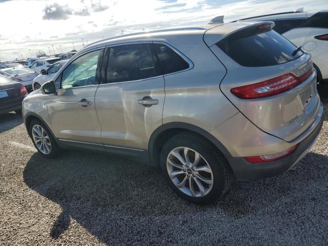Photo 2 from auction – 2017 LINCOLN MKC SELECT with VIN 5LMCJ2C95HUL24056
