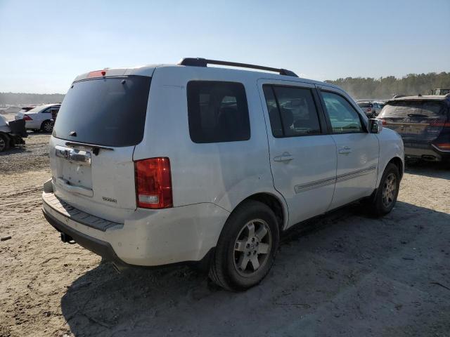 Photo 3 from auction – 2011 HONDA PILOT TOUR with VIN 5FNYF3H9XBB057946
