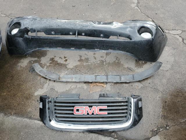 Photo 13 from auction – 2004 GMC ENVOY with VIN 1GKDT13S542404454