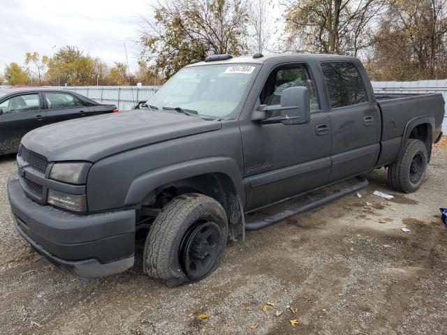 CHEVROLET SILVERADO 2004 with VIN 1GCHK231X4F119383 - Photo from auction