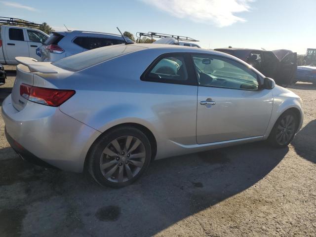 صورة رقم 3 من المزاد - 2011 KIA FORTE SX مع VIN KNAFW6A39B5410142