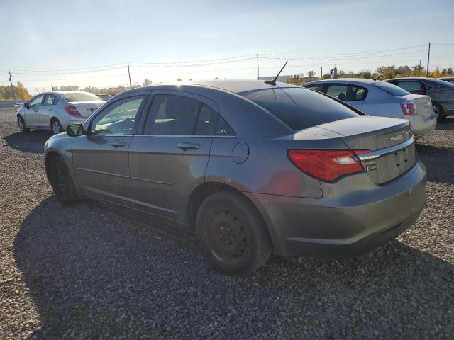 Photo 2 from auction – 2013 CHRYSLER 200 TOURIN with VIN 1C3CCBBG5DN692392
