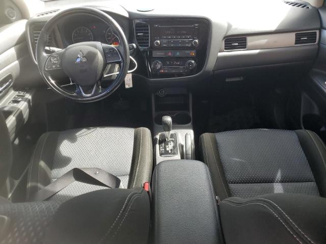 Photo 8 from auction – 2016 MITSUBISHI OUTLANDER with VIN JA4AD2A31GZ045316