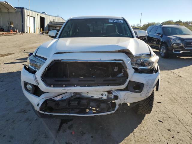 Photo 5 from auction – 2017 TOYOTA TACOMA DOU with VIN 5TFAZ5CN5HX046912