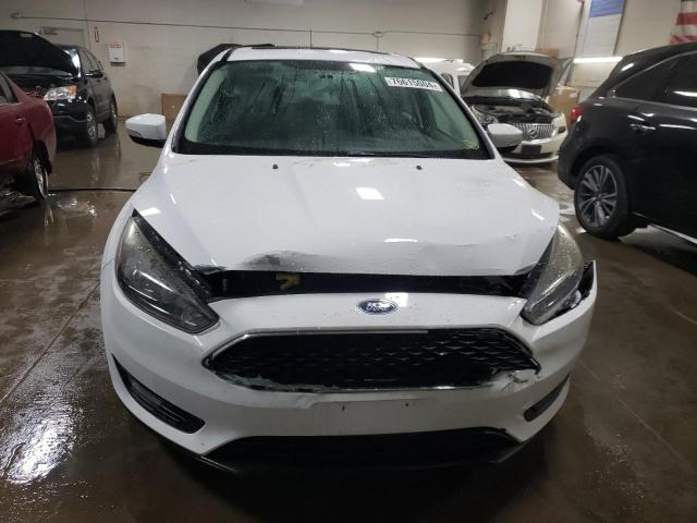 Снимка 5 от търг – 2017 FORD FOCUS SEL с VIN 1FADP3M26HL339307