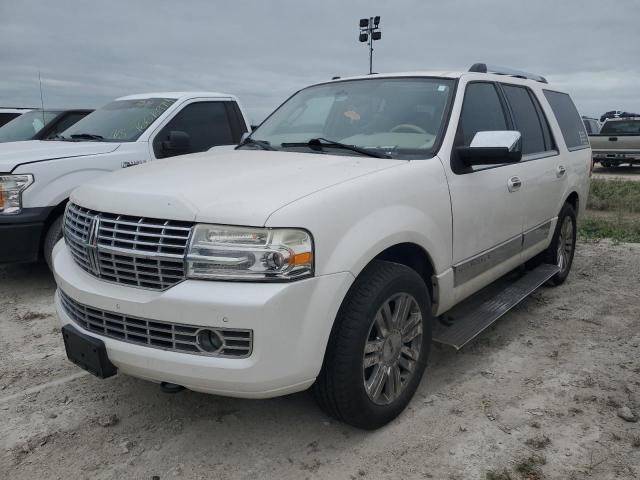 LINCOLN NAVIGATOR 2011 with VIN 5LMJJ2H58BEJ09172 - Photo from auction