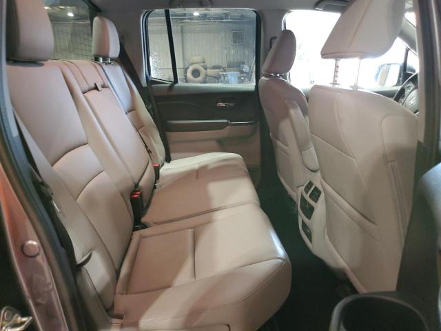 Photo 10 from auction – 2017 HONDA RIDGELINE with VIN 5FPYK3F50HB032033