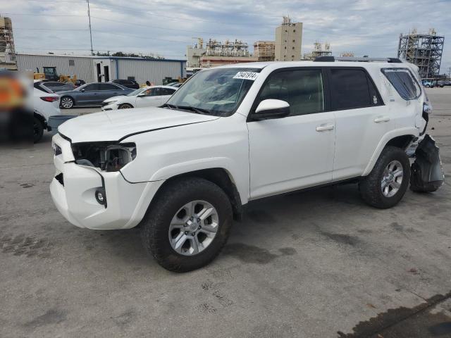 TOYOTA 4RUNNER SR 2021 with VIN JTEMU5JR2M5966631 - Photo from auction