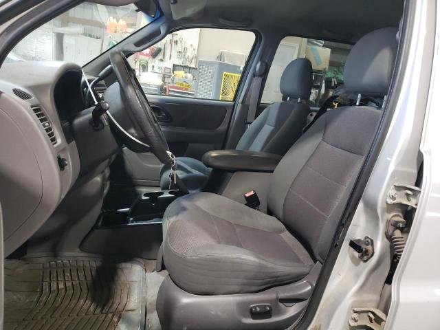 Photo 7 from auction – 2002 FORD ESCAPE XLT with VIN 1FMYU041X2KA53298