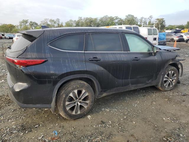 Photo 3 from auction – 2022 TOYOTA HIGHLANDER with VIN 5TDHZRBH2NS176455