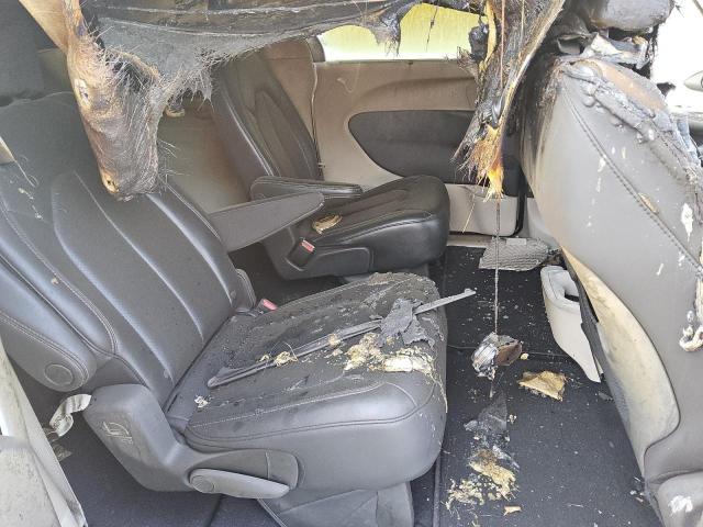 Photo 11 from auction – 2023 CHRYSLER PACIFICA T with VIN 2C4RC1BG4PR515923