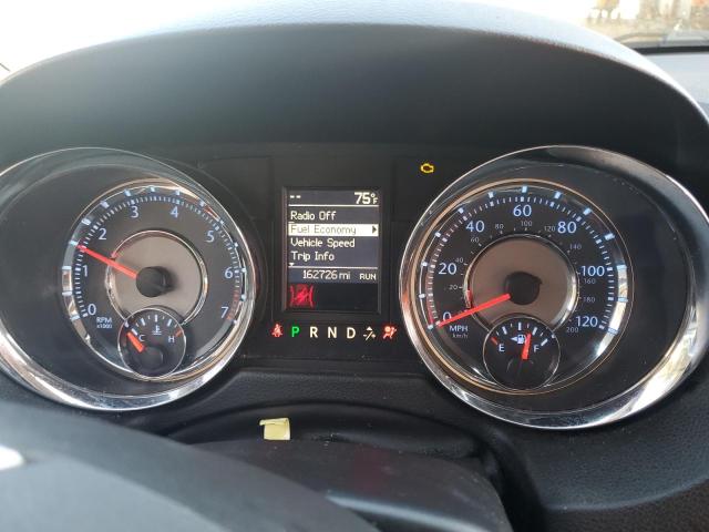 Photo 9 from auction – 2015 CHRYSLER TOWN & COU with VIN 2C4RC1BGXFR574201