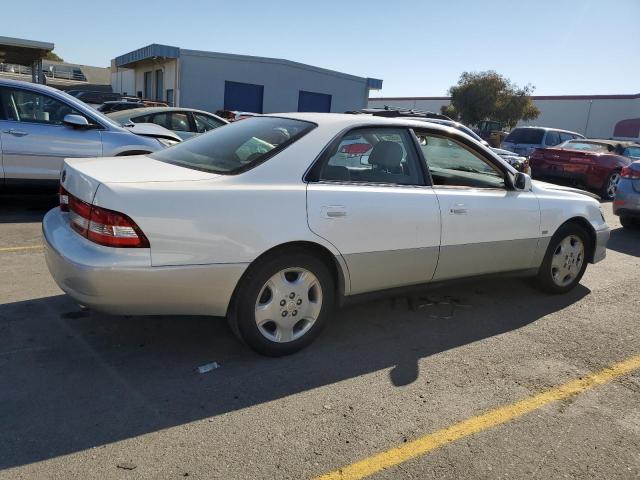 Photo 3 from auction – 2000 LEXUS ES 300 with VIN JT8BF28G9Y0277258