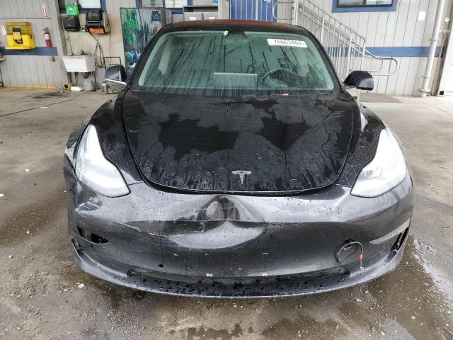 Photo 5 from auction – 2018 TESLA MODEL 3 with VIN 5YJ3E1EAXJF172237