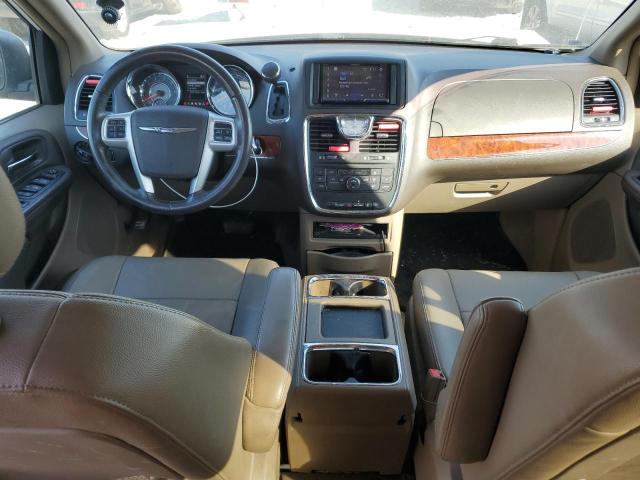 Photo 8 from auction – 2016 CHRYSLER TOWN & COU with VIN 2C4RC1BG4GR155939