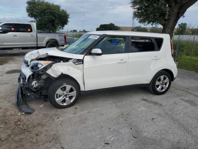 KIA SOUL 2019 with VIN KNDJN2A29K7000588 - Photo from auction