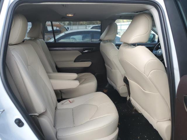 Photo 11 from auction – 2021 TOYOTA HIGHLANDER with VIN 5TDDZRBH9MS525012