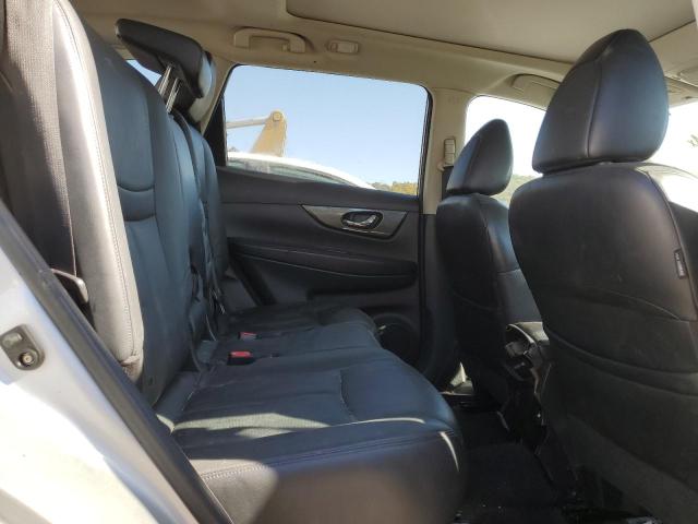 Photo 11 from auction – 2014 NISSAN ROGUE S with VIN 5N1AT2MV1EC781741
