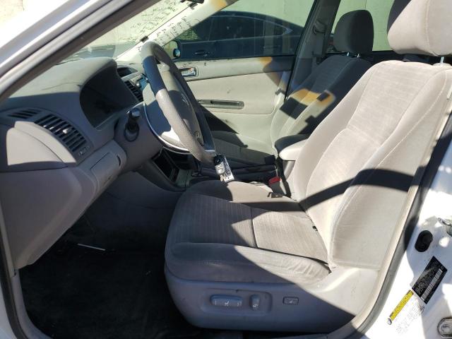 Photo 7 from auction – 2005 TOYOTA CAMRY LE with VIN 4T1BE32K35U623506