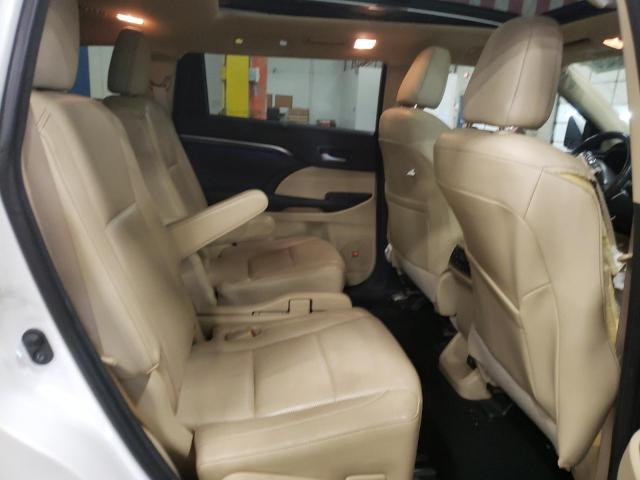 Photo 11 from auction – 2015 TOYOTA HIGHLANDER with VIN 5TDDKRFH2FS142790