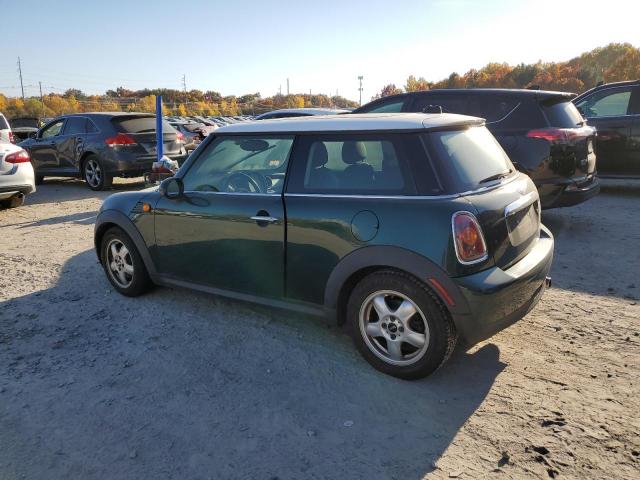 Photo 2 from auction – 2010 MINI COOPER with VIN WMWMF3C50ATZ67276