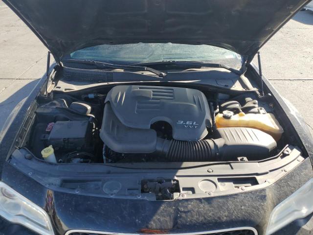 Photo 11 from auction – 2015 CHRYSLER 300 LIMITE with VIN 2C3CCAAG8FH766637