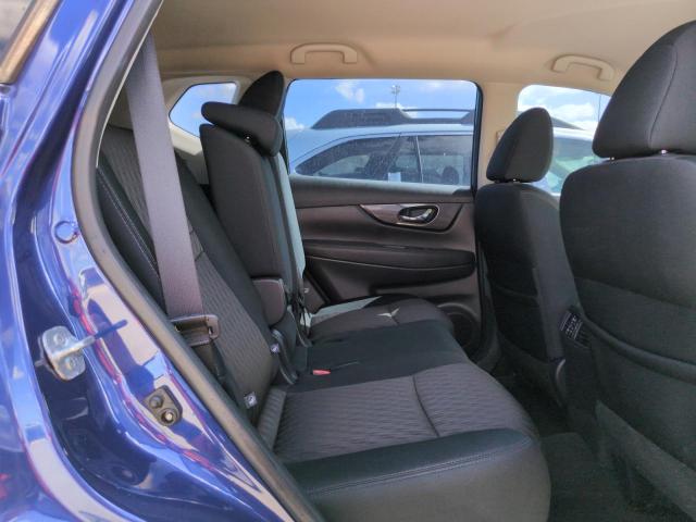 Photo 11 from auction – 2017 NISSAN ROGUE S with VIN 5N1AT2MT0HC796282