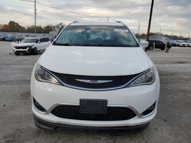Photo 5 from auction – 2019 CHRYSLER PACIFICA T with VIN 2C4RC1BG0KR537488