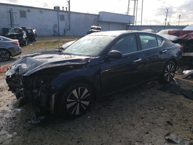 NISSAN ALTIMA SV 2022 with VIN 1N4BL4DV3NN335136 - Photo from auction