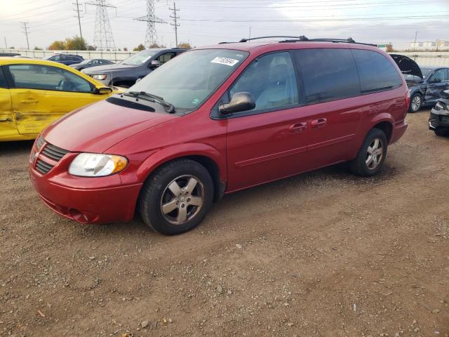 DODGE GRAND CARA 2005 with VIN 2D8GP44L05R126055 - Photo from auction