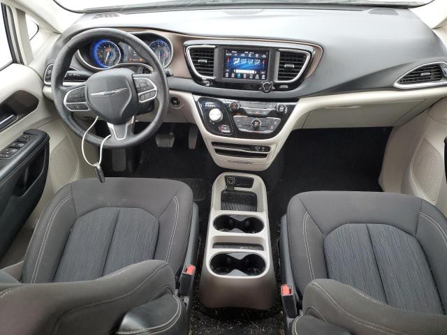 Photo 8 from auction – 2020 CHRYSLER VOYAGER L with VIN 2C4RC1AG5LR111959